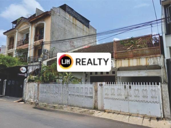 Rumah lokasi Strategis, Cocok untuk Kost, Tomang, Jakarta Barat