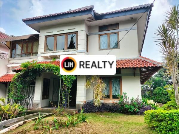 Vila dalam kompleks di Cipanas