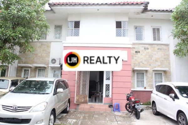 Kosan 10 kamar 2 lantai, AC, kamar mandi dalam, full furnished, parkir luas dekat kawasan industri jababeka Cikarang