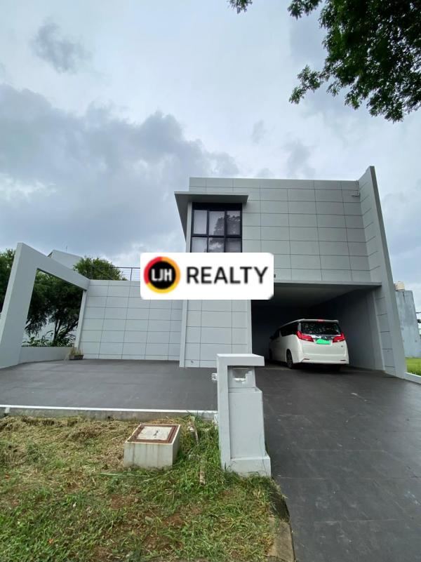 Dijual Rumah Mewah Cluster Scarlet The Springs Gading Serpong