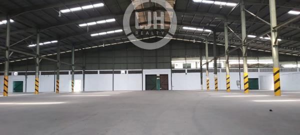 Gudang Loading Dock Pegangsaan Dua Kelapa Gading Luas 4600 M2