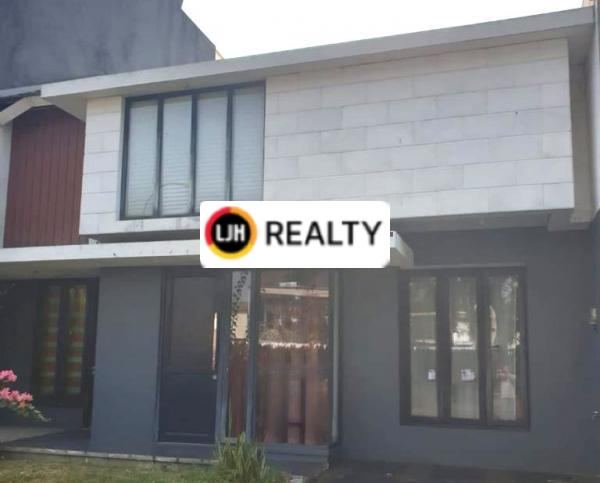 Dijual Rumah Mungil Depan Taman Di Perum Citragran - Cibubur