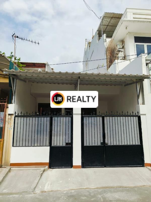 Rumah Baru Renovasi Siap Huni Dalam Komplek Di Tomang Jakarta Barat