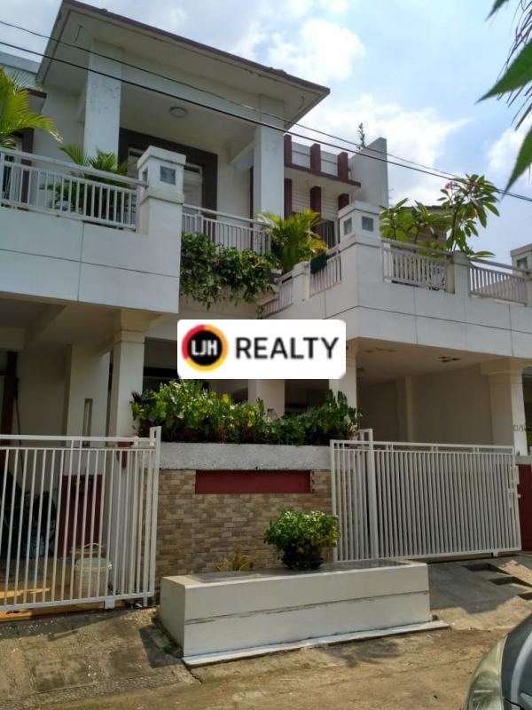 Dijual Rumah 2 Lantai Strategis di Jaka Setia Bekasi 