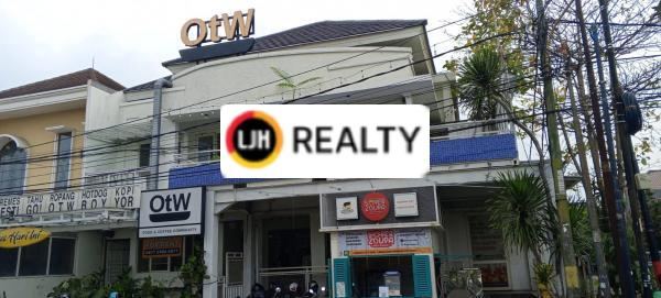 Dijual Rumah Ruang Usaha Pinggir Jalan di Galaxy Bekasi 