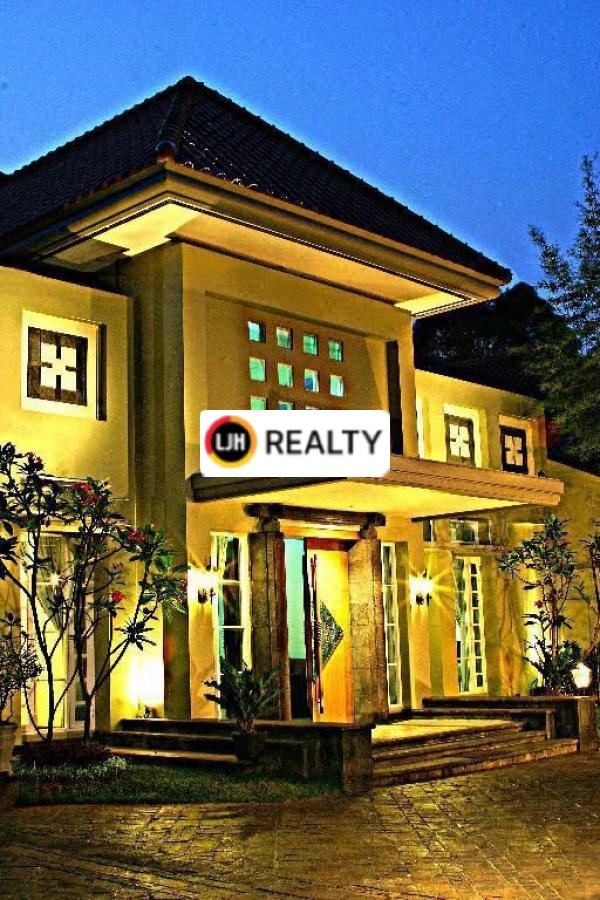Rumah Siap Huni di Menteng Jakarta