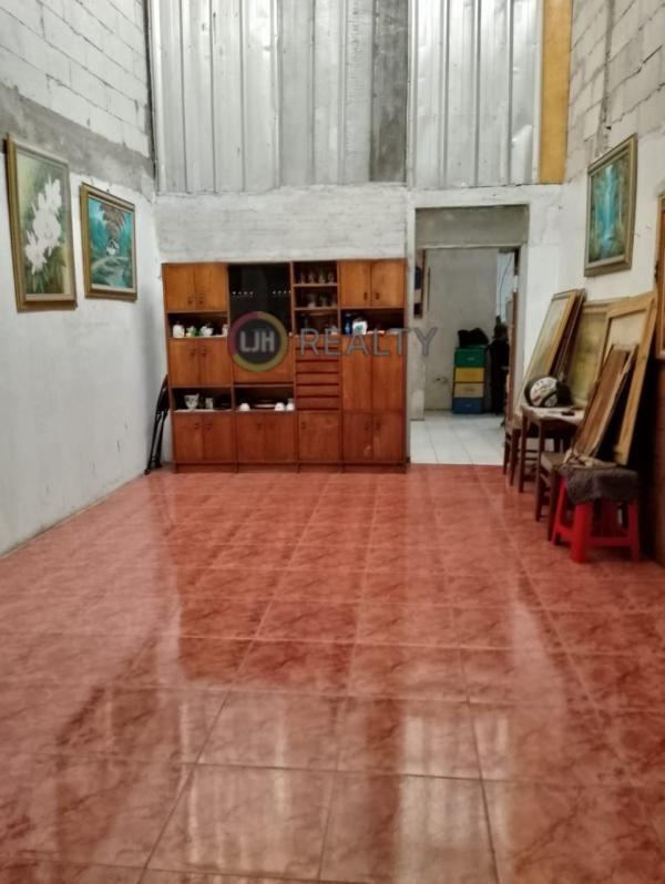 Rumah di Tanjung Priuk Untuk Lokasi Tempat Usaha di daerah Lagoa Koja, Jakarta Utara
