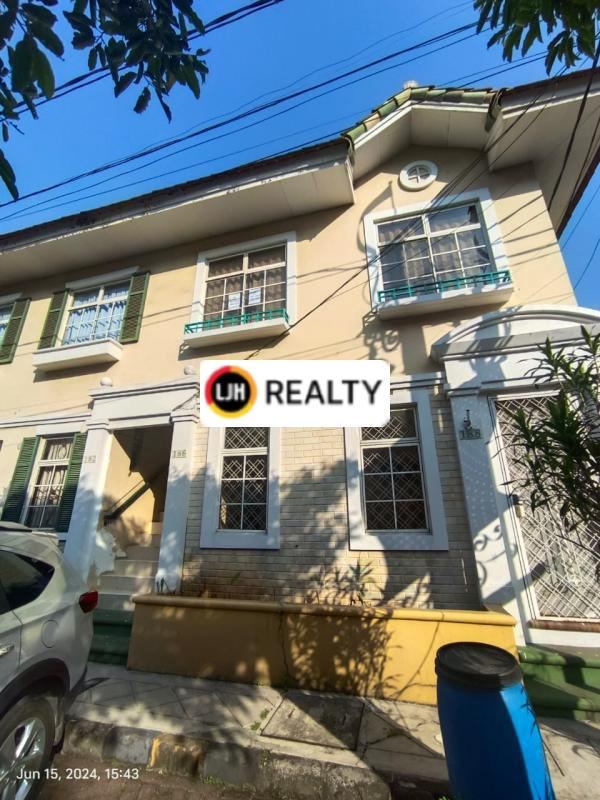 Town House Dekat Sekolah Lippo Karawaci