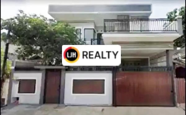 Dijual Rumah Griya Loka Sektor 1.1 BSD