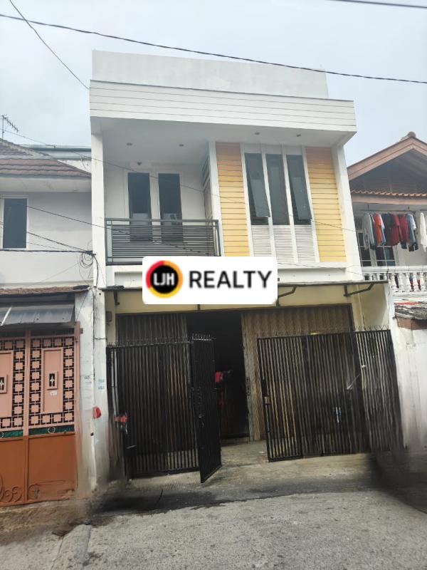 Rumah Lokasi Strategis di Kebon Jeruk Jakarta Barat