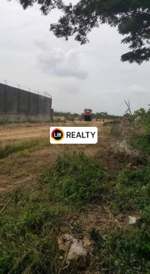 Lahan Luas 46.000 m2 Lokasi Strategis Jalan Raya Utama Bekasi Karawang