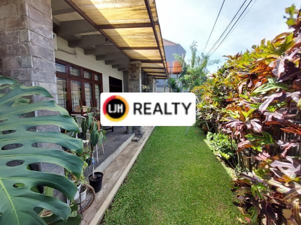 Rumah Nyaman Dan Asri Lokasi Strategis di Buah Batu Bandung