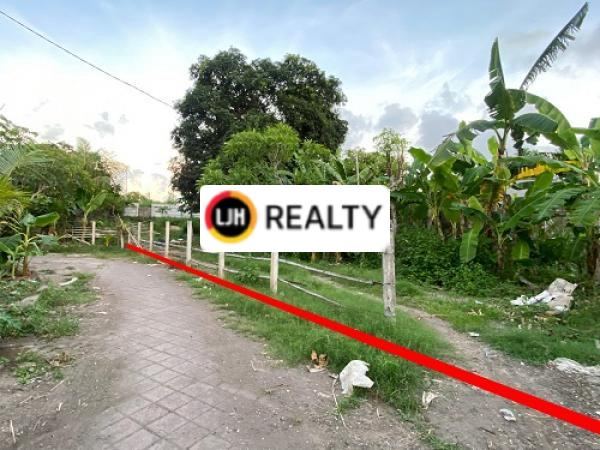 10 Are Land on Jalan Raya Uluwatu. Only 100 meters to Jimbaran Sidewalk.