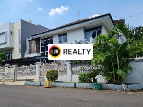 RUMAH DI KELAPA CENGKIR AREA KELAPA GADING LUAS 263 M2 