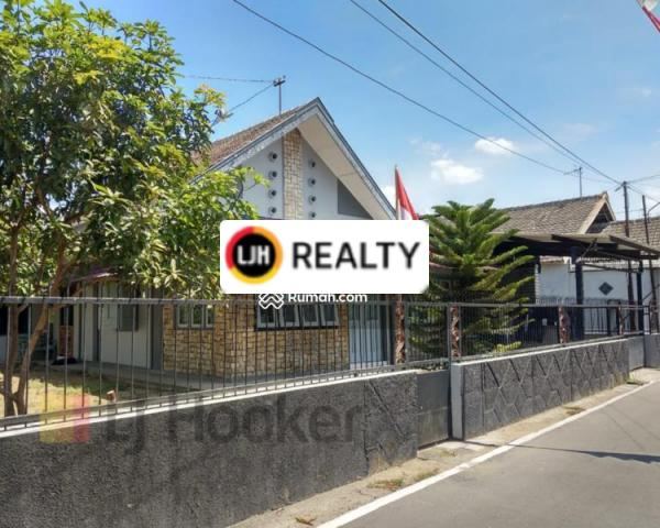Rumah Asri murah di tengah kota Solo