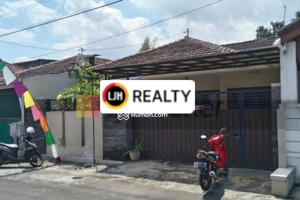 Rumah Solo Baru minimalis cantik siap pakai, dekat Carrefour, Rs Indriati, Pandawa