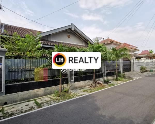 Rumah Asri di Pajajaran Sumber Solo