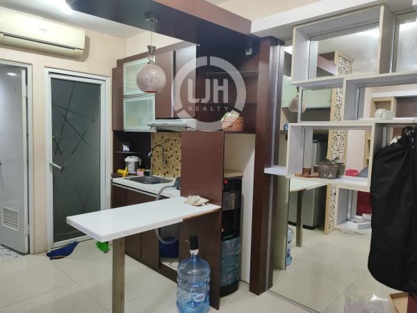 Apartemen Furnished di Pusat Kota Green Pramuka City Akses Strategis