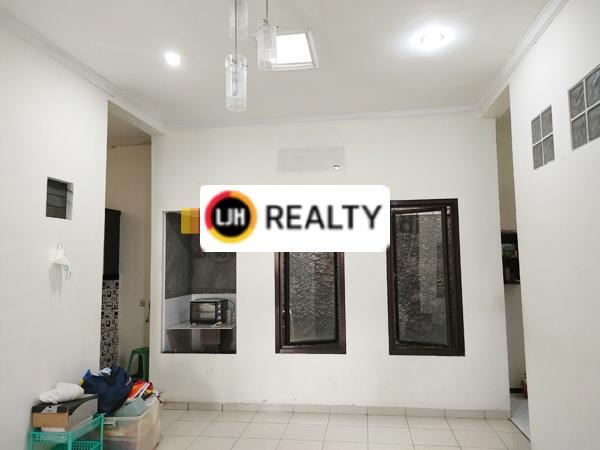 Rumah di Kuala Mas Semarang