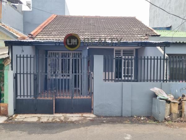 Rumah Siap Huni Lokasi Strategis di Tomang Jakarta Barat