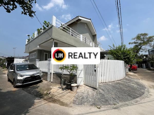 Dijual Rumah Hoek Griya Loka BSD City
