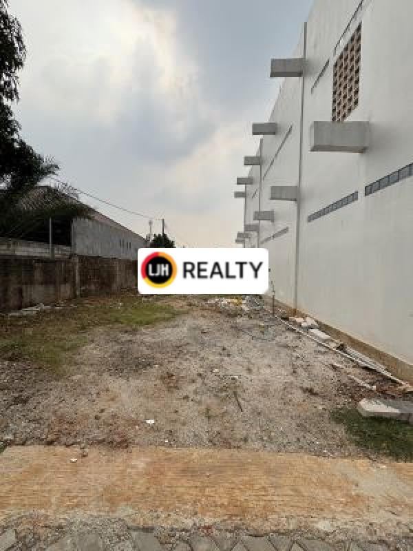 Lahan Di Jalam Raya Pengairan Kota Bekasi Luas 600m² Bisa Dijadikan Gudang Atau Workshop Hanya 6km Dari Jalan Raya Kalimalang 3,6km Dari Tol Cikunir, Bekasi