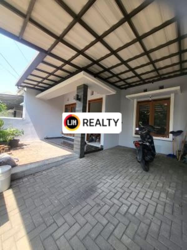 Rumah Baru Renovasi Semi Furnished Siap Huni, Luas 127m2, 2 Kamar Tidur, Dekat Dengan Sekolahan Terbaik di Bandung, Antapani