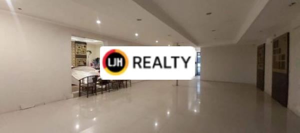  Ruko 1 Lantai Luas 887 M2 Parkiran Luas Area Komersil Cocok Dijadikan Tempat Usaha Cafe, Resto Atau Klinik, Hanya 6 Menit Menuju Pintu Tol Pasteur, Pajajaran Kota Bandung