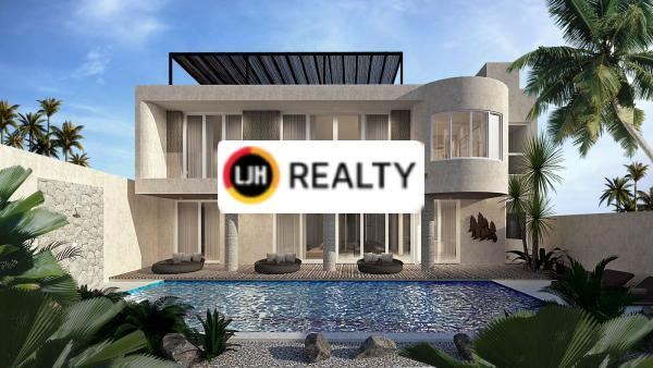 Villa and shophouse leasehold at Berawa, Canggu, strategic location, suitable for business only 3 minutes to atlas Beach Club