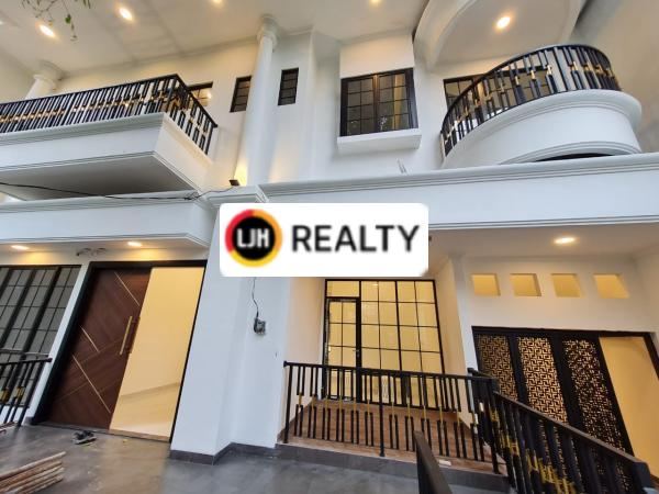 RUMAH BARU MEWAH 3  lantai TOMANG, JAKARTA BARAT
