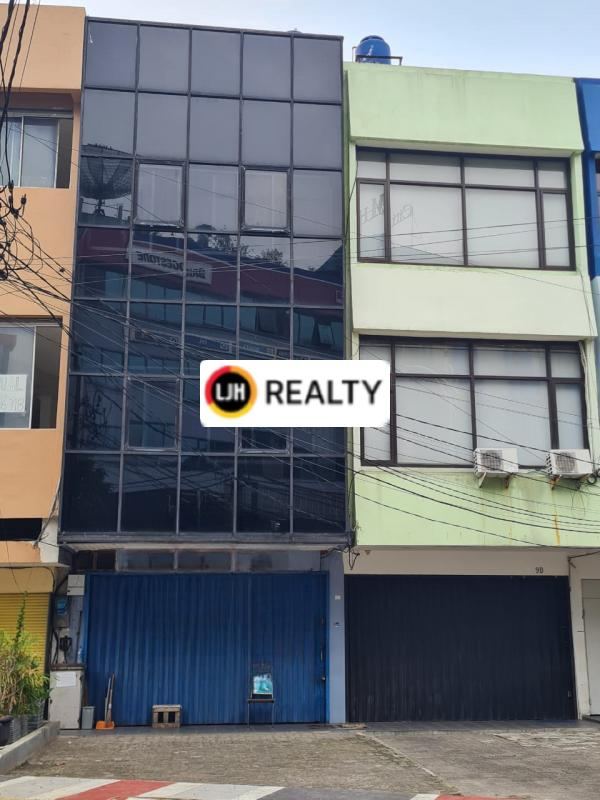 Ruko 3 Lantai Lokasi Super Duper Strategis di Harmoni, Jakrta Pusat