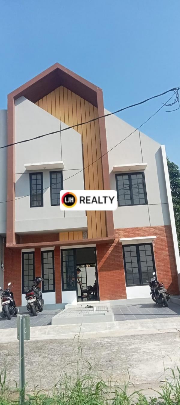 Rumah Baru 2 lantai siap huni di Pekayon Jakarta Timur