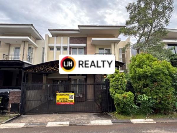 Rumah Grand Wisata Boulevard siap huni 2 lantai  semi furnished kamar 3+1 hanya 100m dari Mall Living World Grand Wisata Bekasi