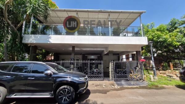 Rumah Nyaman 2,5 Lantai Siap Huni Di CitraGran - Cibubur