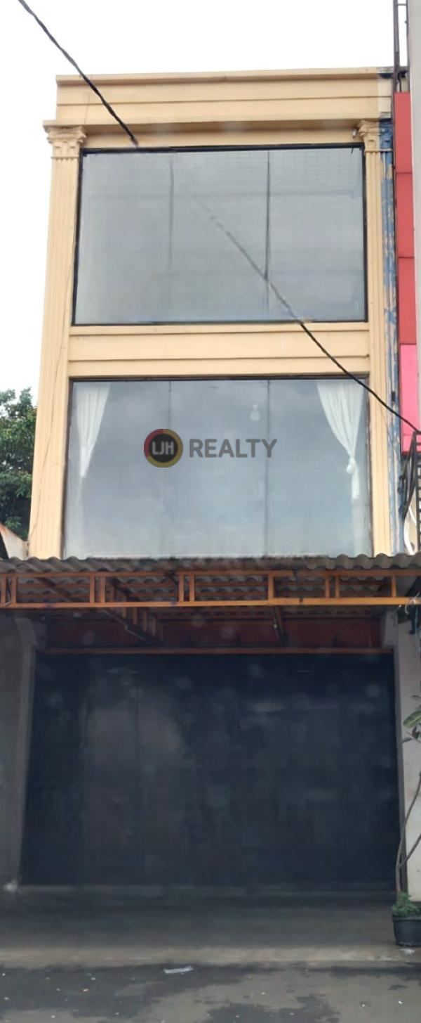 Ruko 3 Lantai Posisi Strategis Cocok Untuk Usaha Di Cibubur