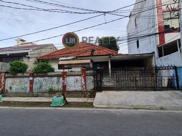 Rumah Cocok Untuk Usaha, Kantor, Kost-Kosan, Tomang, Jakarta Barat