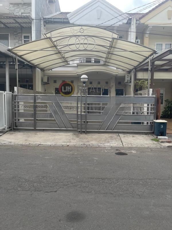 Rumah Disewakan di Gading Nirwana Kelapa Gading Jakarta Utara 
