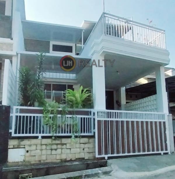 Rumah 2 Lantai Full Furnished Di Bukit Golf Riverside