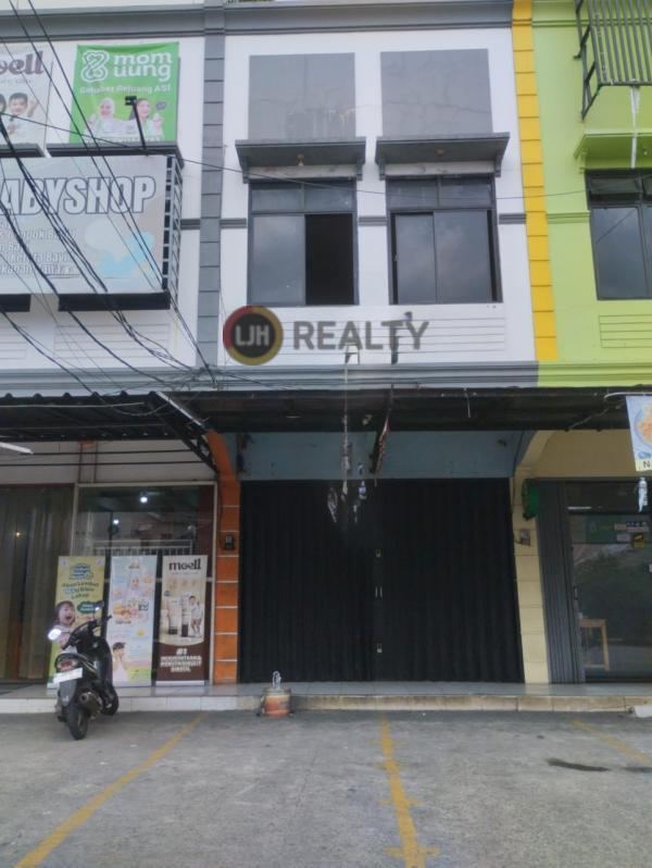 Disewakan Ruko Strategis dekat Galaxy Bekasi 