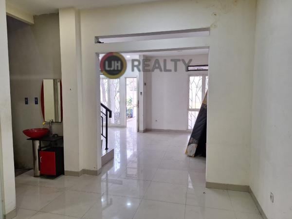 DiJual Rumah di Metland Menteng Cluster Victoria 