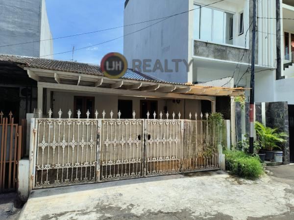 Rumah di Kelapa Cengkir Kelapa Gading Jakarta Utara
