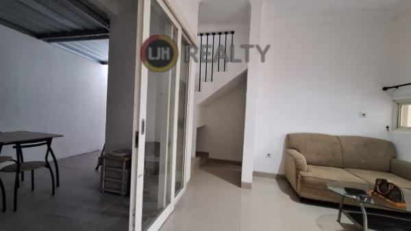 Rumah dalam Cluster bersih dan terawat, 2 Kamar Tidur Furnished di Grand Wisata Bekasi
