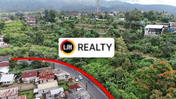 Land with a view of the beautiful Lake Beratan in Bedugul. Close to Bedugul Traditional Market and Bali Botanical Garden.