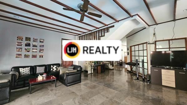 Rumah 2 Komplek Margasatwa Baru Cilandak Jakarta Selatan