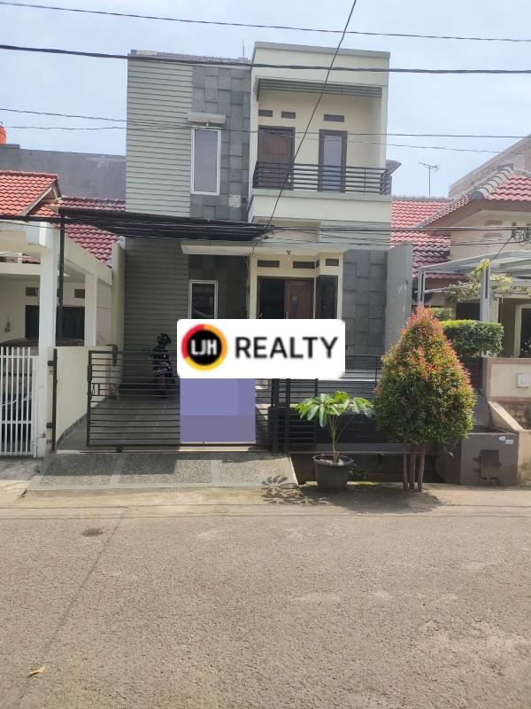 Dijual Rumah 2 Lantai di Villa Galaxy Bekasi 