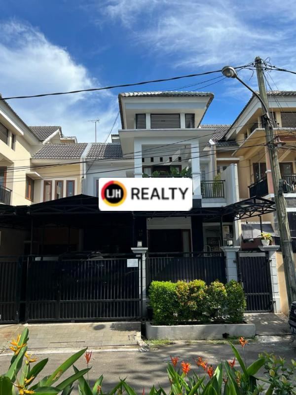 Dijual Rumah 2 Lantai di Galaxy Bekasi 