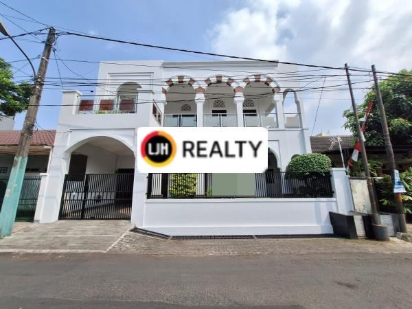 Dijual Rumah Luas di Jakamulya Bekasi 