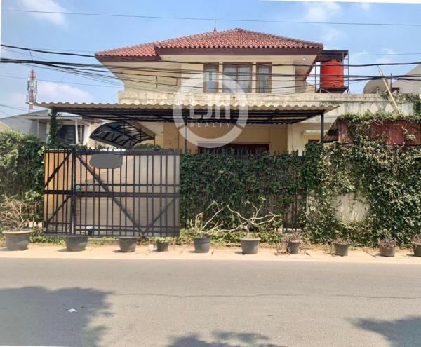 Rumah Bagus dan Terawat di Jakarta Selatan 