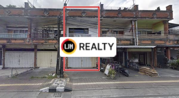 Shophouse for rent at Jl. Wahidin, Denpasar, strategic location close to Denpasar Cineplek