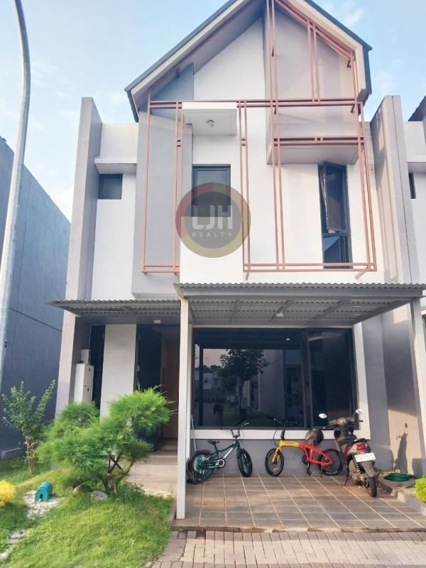 Dijual Rumah Hoek Yuticha BSD City